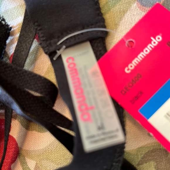 COMMANDO Size XL Butter + Lace Britt Black Lace Bralette Triangle Bra $78 NEW - Picture 9 of 16